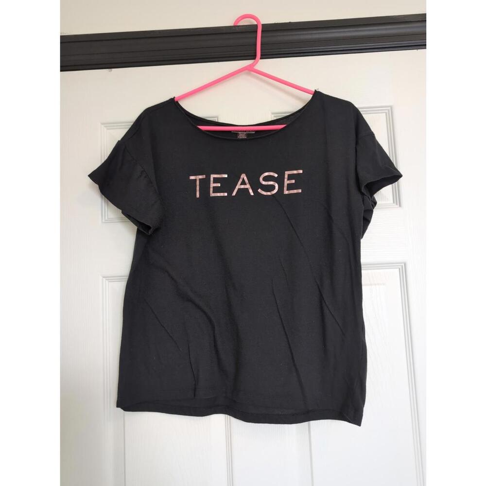 Medium Victorias secret tease tee